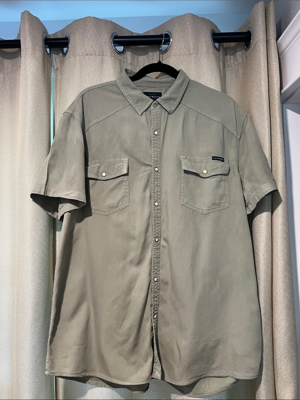 Lucky Brand Men's Short-Sleeve Button-Down Shirt in Olive